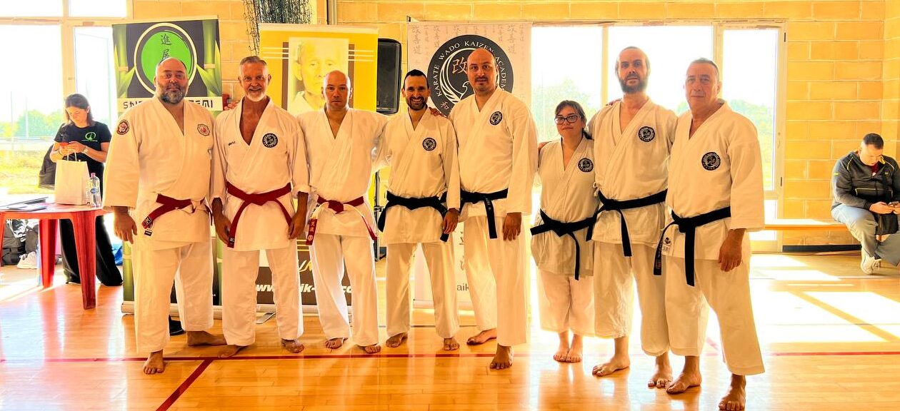 STAGE DI KARATE INTER STILE JAPAN ESSENCE PALASPORT di TECCHIENA (Alatri)